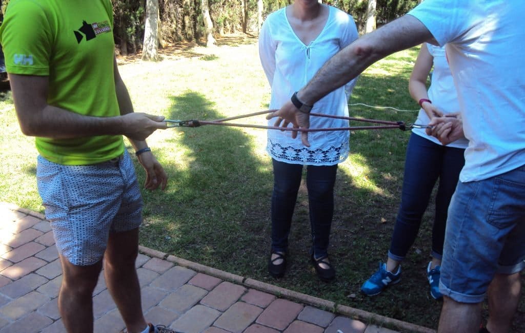 Sesión de formación experiencial con los alumnos del CEU