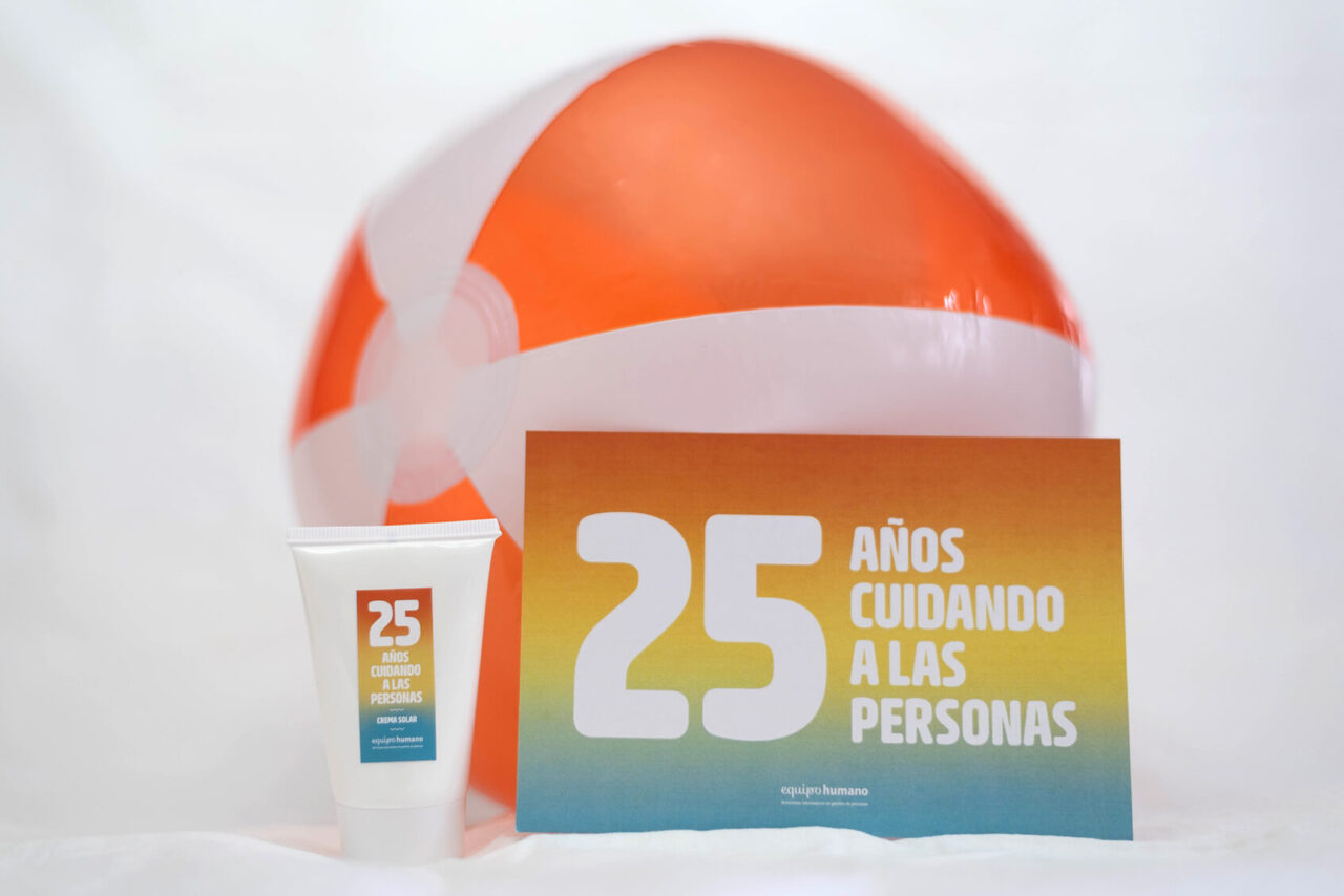 25 años