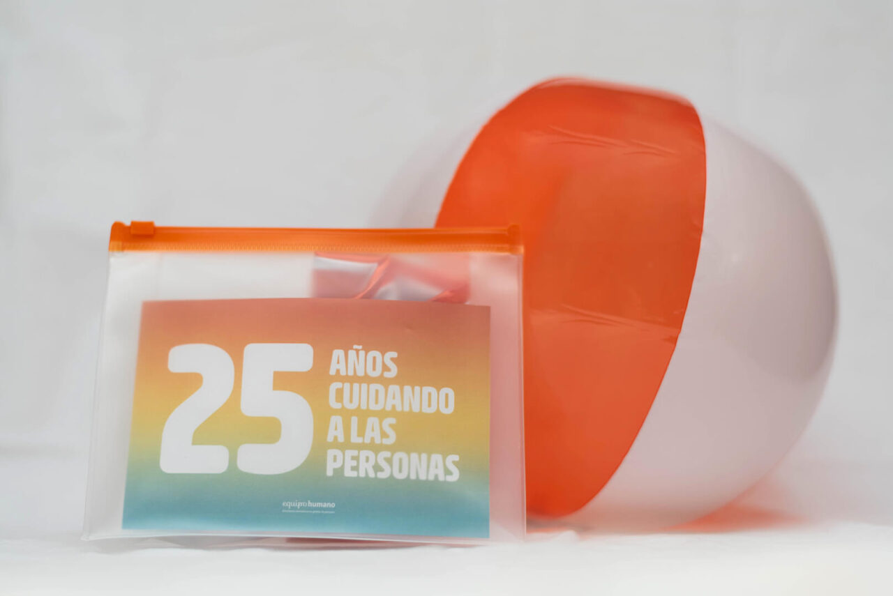 25 años